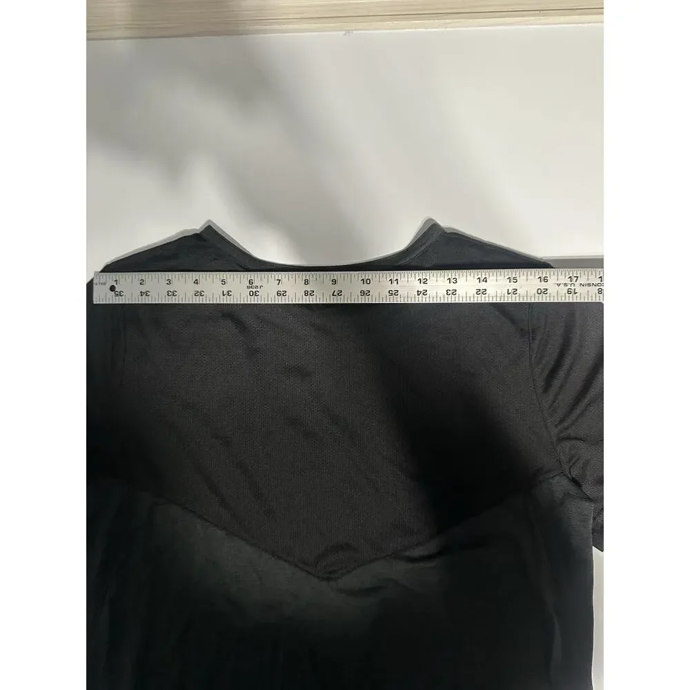Nike Athletic Top Women M Gray Black Short Sleeve Breathable